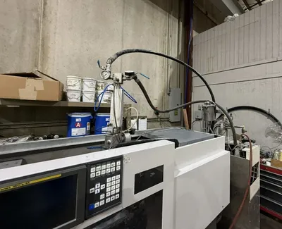 2000 CINCINNATI ROBOSHOT S2000i50B LIM SILICONE Injection Molding Horizontal/Vertical | Machinery Network (4)