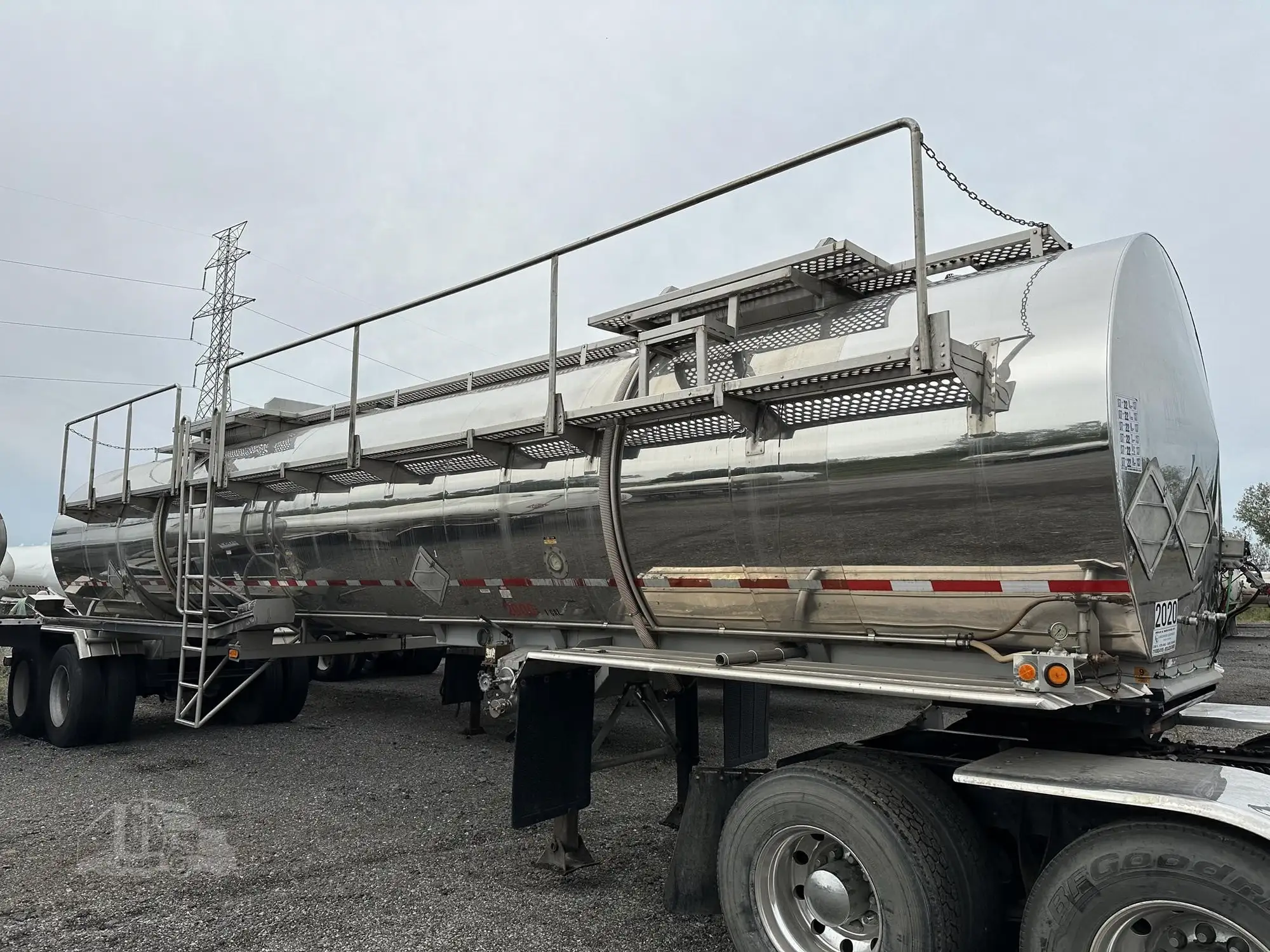 Used 1993 KROHNERT _UNKNOWN_ Tanker Trailers Indiana US | Lakeshore Equipment Sales #1546589