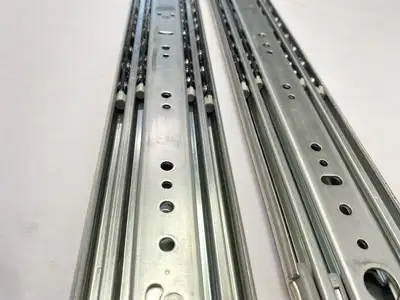 New | in-Stock ACCURIDE HEAVY DUTY LOCK IN/OUT DRAWER SLIDE RAILS PLC Input & Output | Maverick Industrial Sales #1106404