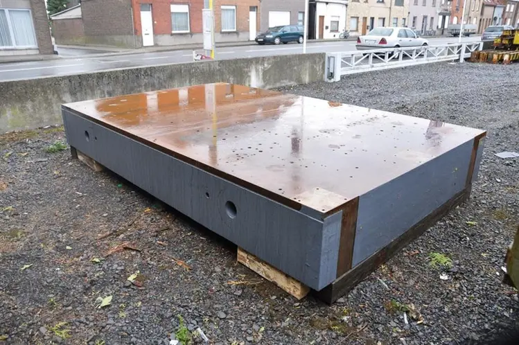 Used FLOORPLATE HEIDELBERG 4000 X 2500 MM Tables, Floor & Layout Plates BE | Apt International N.V #366607