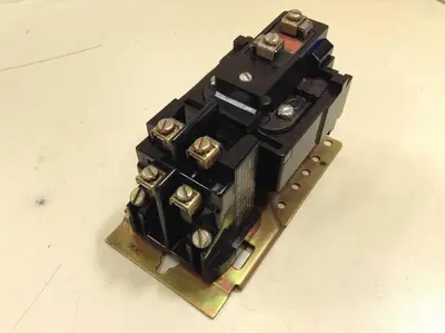 USED ALLEN BRADLEY 700 BR-200