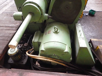 USED HEGENSCHEIDT MFD DRH II 110K TRAIN WHEEL LATHE