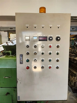 1997 TOWA TO-4A Uncategorized | Barbarotto Int'l Sales Corp (7)