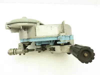 Yaskawa Electric CMR-231 U Welder Wire Motor Feeder 24VDC *READ*