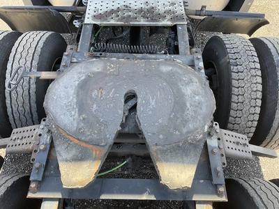 USED 2016 FREIGHTLINER CASDCADIA