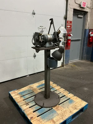 Used Baldor 623E Pedestal Type Grinders (Double End) Ohio US | Equipment Recovery Corp. #1331772