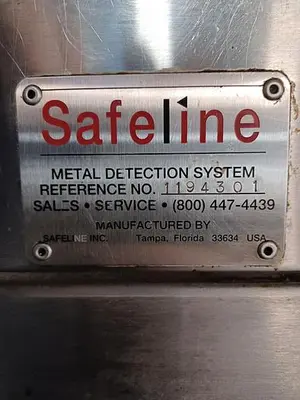 Safeline metal detector 27" x 5" opening