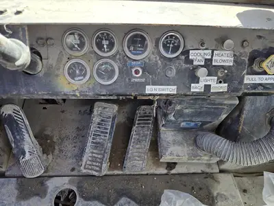 USED 1987 CLARK C500-Y300D