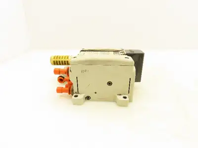SMC VQC2100N-5 Pneumatic 3-Station Manifold 5/2 Solenoid Valves 24VDC