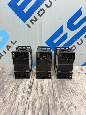 SIEMENS 3RT2026-1AL20 Electrical/PLC/Automation | ESS Industrial Equipment Sales (4)