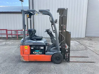 Used 2018 TOYOTA 8FBE18U 3-Wheel Sit down Electric Counterbalance Forklifts Texas US | TB Forklifts #1274975