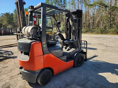 Used 2015 TOYOTA 8FGCU25 Misc Forklifts Pennsylvania US | National Lift Equipment #1368913