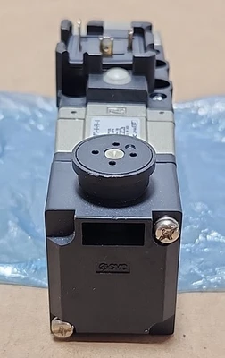 NEW SMC VP7-6-FG-S-3Z