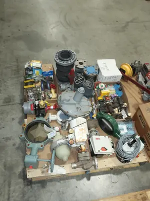 4 PALLETS OF ASSORTED VALVES