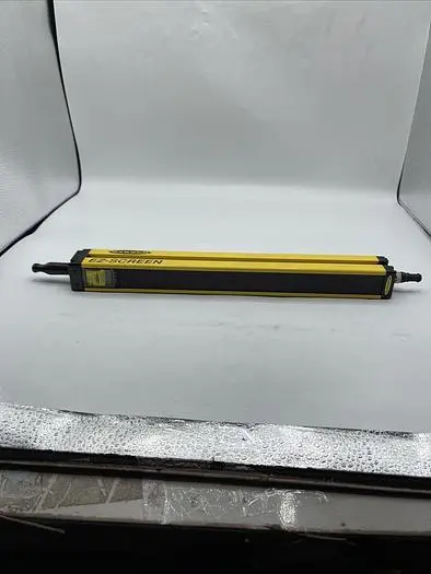 Used BANNER ENGINEERING SLSCR30-300Q8 Sensors | ND Industrial Surplus #1223850