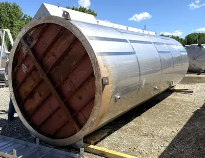 USED BCAST 6000 Gallon Jacketed Mix Tank