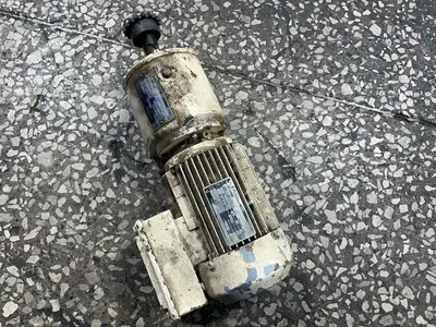 Used SEWEURODRIVE R4DT80N4 Motors (misc) Ohio US | HGR 24 #1405035