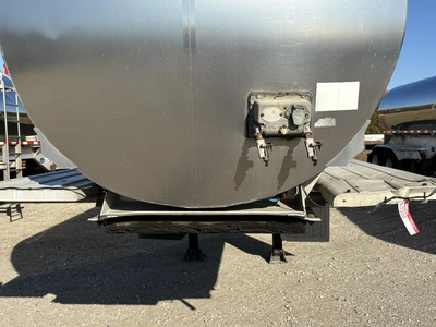 Used 2014 WALKER MILK TANKER TRAILER Tanker Trailers Michigan US | Miedema Asset Management Group #1709462