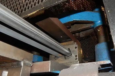 12 TON TISHKEN MODEL CO-4-2 CUT OFF PRESS