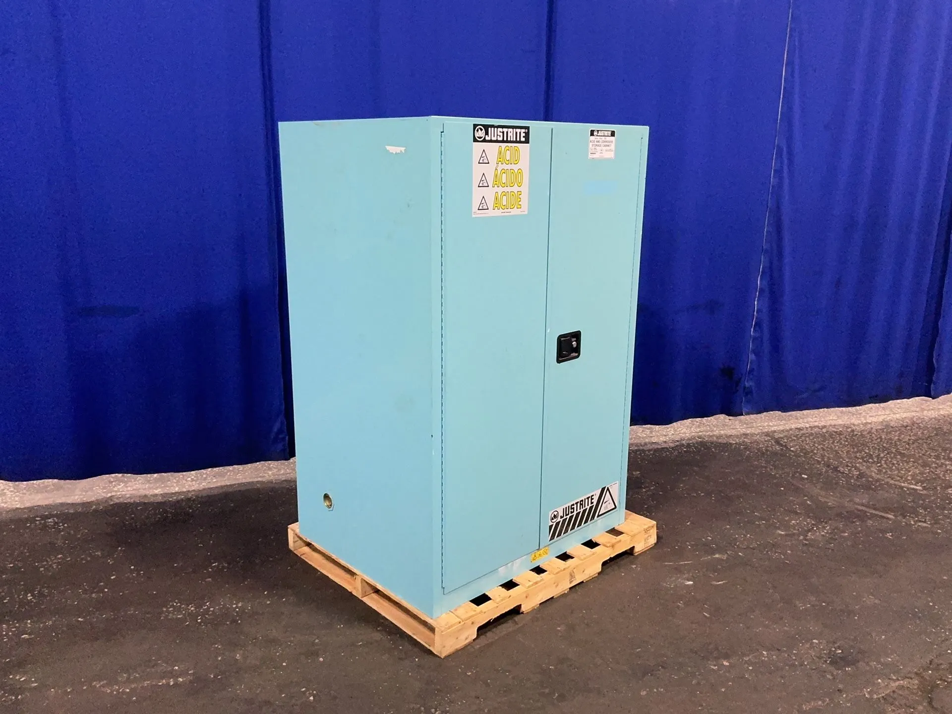 Used JUSTRITE 899062 Cabinets Ohio US | HGR 24 #1184106