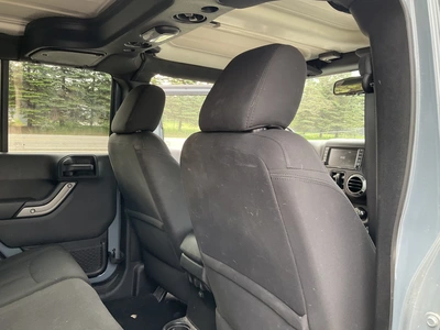 USED 2015 JEEP WRANGLER