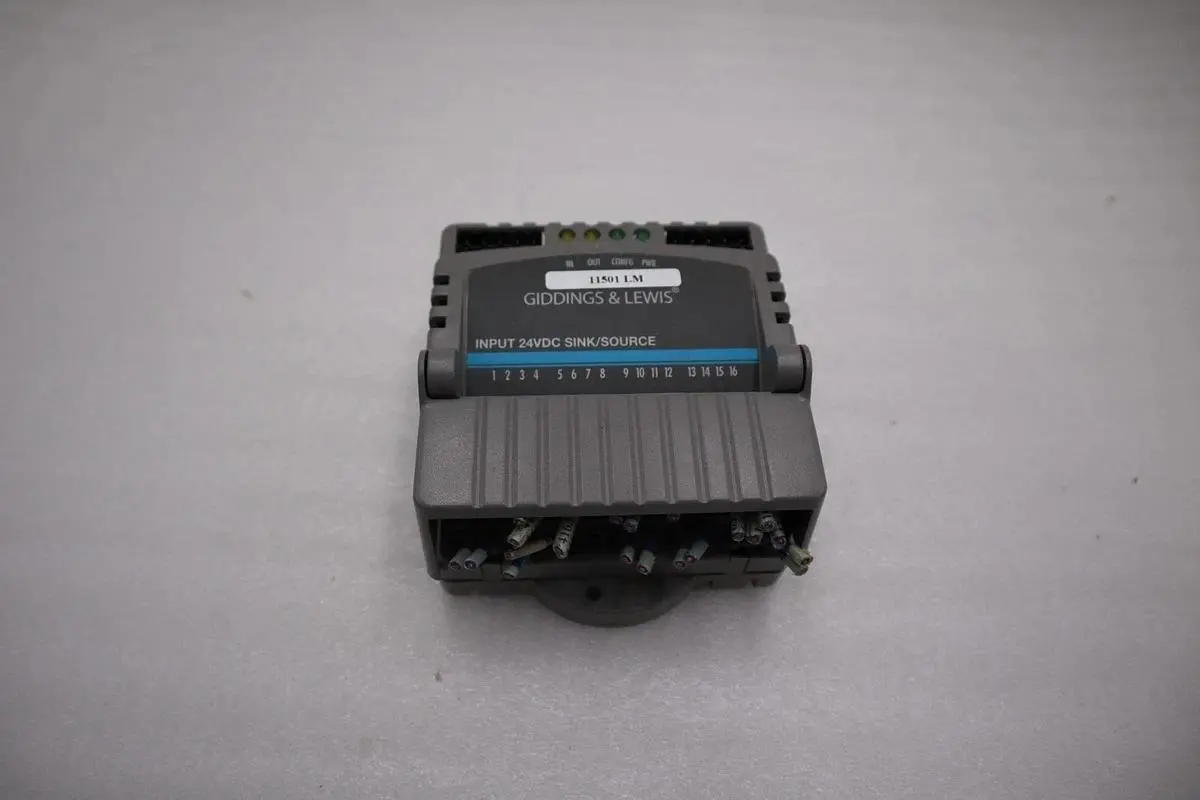 Giddings & Lewis M.1300.7372 R1 Input Module 24VDC SINK/SOURCE STOCK 5181A