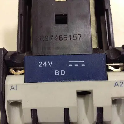 USED TELEMECANIQUE LP1D2501