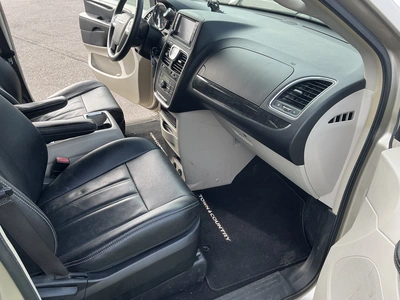 Used 2015 CHRYSLER TOWN & COU Vans Michigan US | Miedema Asset Management Group #1296326