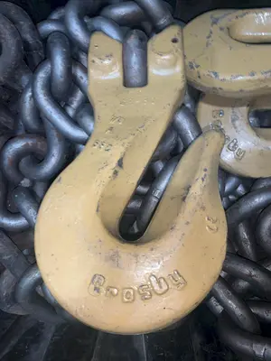 7/8" X 20' CROSBY HEAVY DUTY LIFTING CHAINS & HOOKS, 130,000 LBS CAPACITY: STOCK #12577