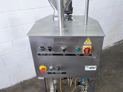 USED 2001 CA.VE.CO. D/135