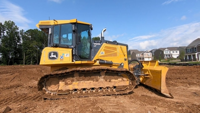 USED 2025 Deere 700L