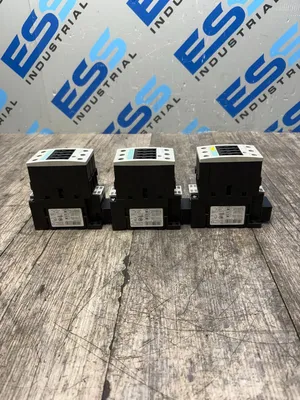 SIEMENS 3RT1035-3AC20 Electrical/PLC/Automation | ESS Industrial Equipment Sales (5)