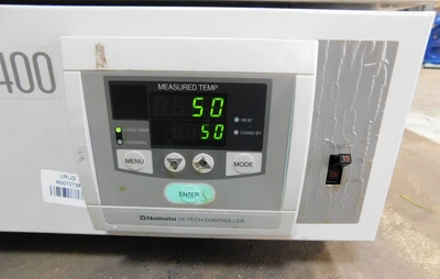 USED YAMATO DRYING OVEN DVS 400