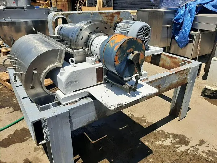 Used SHARPLES P1000 Decanter Centrifuges California US | Machinery & Equipment #138641