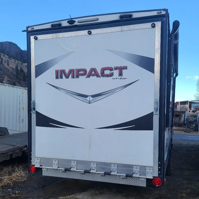 USED 2015 KEYSTONE RV IMPACT 260 TOY HAULER