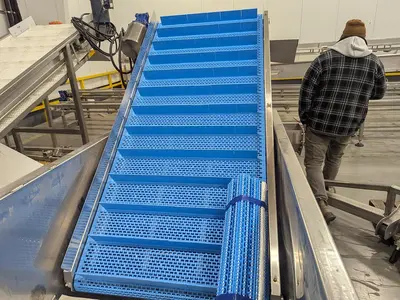 Bubbler Tank Conveyor
