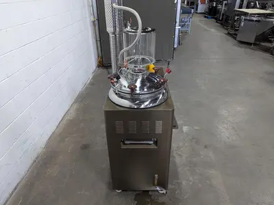Cosmos 660 Vacuum Extractor