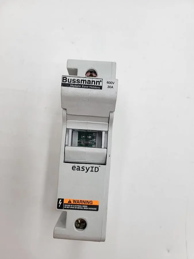 New | in-Stock BUSSMANN BUSSMAN CH30J1L FUSE HOLDER W/ INDICATOR CLASS J 30A 600V Fuse Accessories | ND Industrial Surplus #1225429