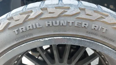 2011 FORD F-150 PICKUP TRUCKS | Platinum Group (40)