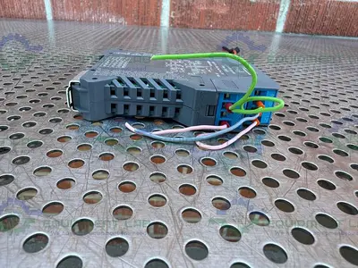 USED GM INTERNATIONAL D1010D 2 CHANNELS REPEATER POWER SUPPLY