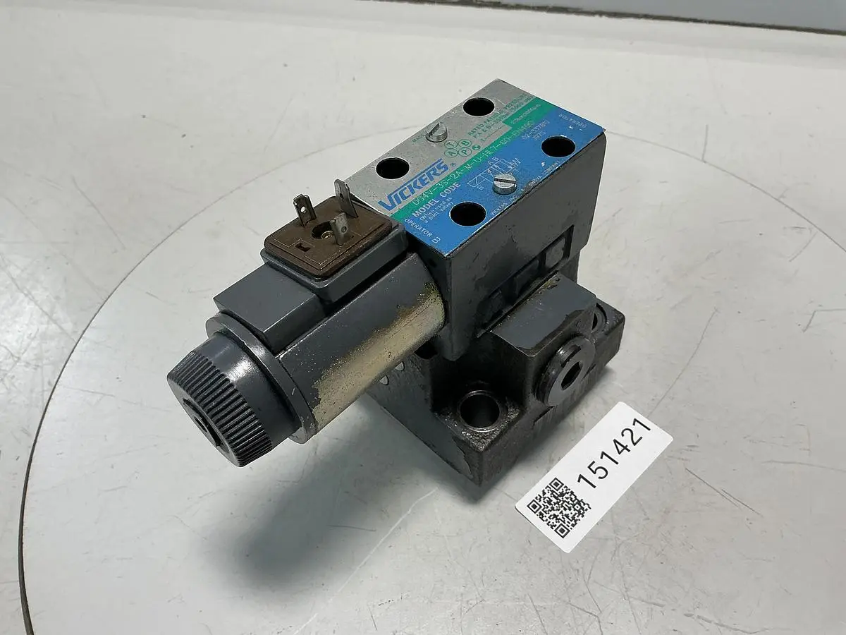 USED VICKERS DG4V-3S-2A-M-U-HL7-60-EN490
