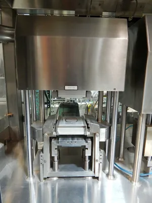 USED VE.TRA.CO. SEMI WET POWDER PRESS CJ012 S