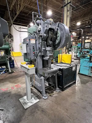 1954 MINSTER #4 OBI / Gap Frame Press | Universal Press & Machinery (UPM) (1)