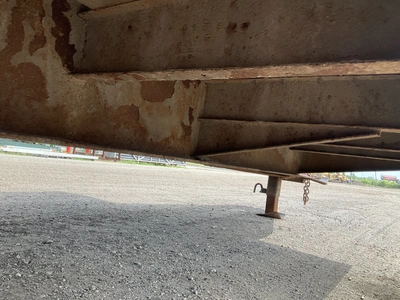 USED 2016 INTERSTATE TRAILER