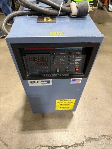 Used AEC TDWFM09S4 Temperature Controls Illinois US | Meadoworks #1492273