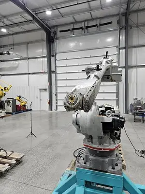 USED 2005 YASKAWA MOTOMAN HP50-20