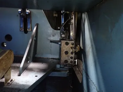 USED 1984 AMADA H3013