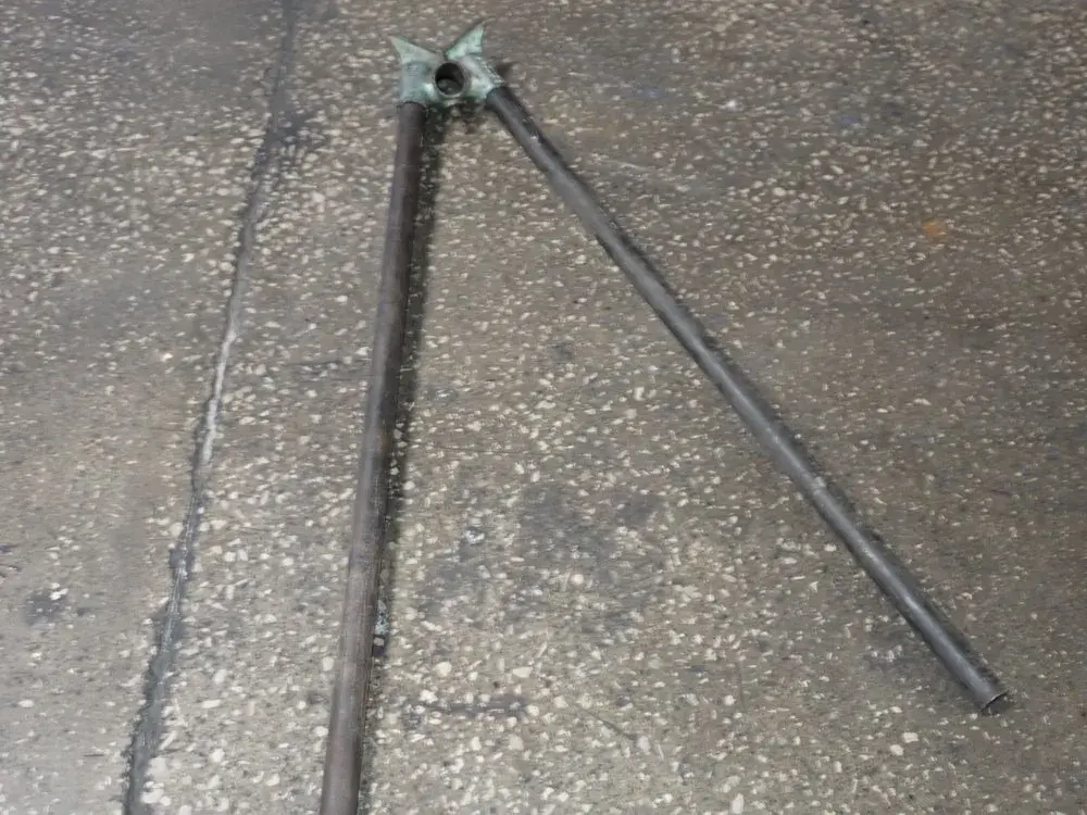 Pipe Stand