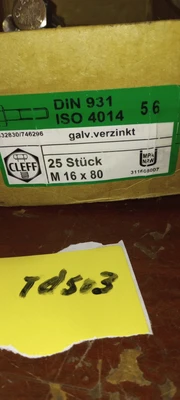 NEW CLEFF 311608007 CLEFF LOT OF 25 DIN 931 ISO 4014 5.6