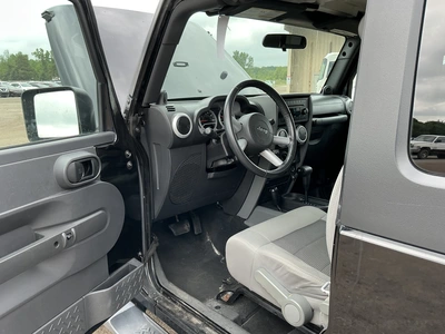 USED 2010 JEEP WRANGLER